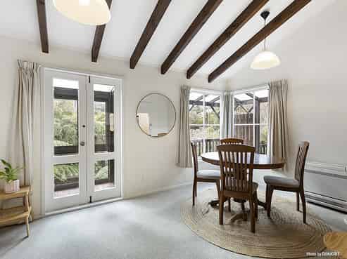 11 Waikowhai Street, Ngaio