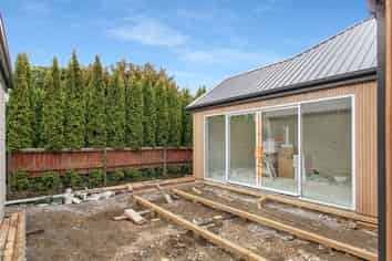 2/78 Straven Road, Fendalton