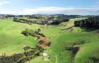 1493 South Head Road, Helensville