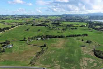 213 Black Swamp Road, Mangawhai Heads