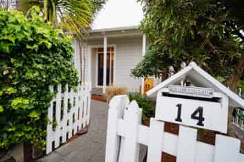 14 Uxbridge Street, Normanby