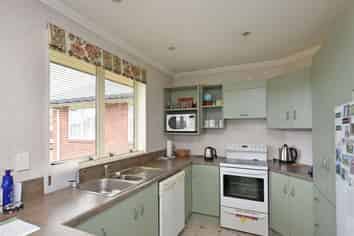 120 Newcastle Street, Windsor