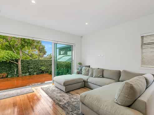 169 Point Chevalier Road, Point Chevalier