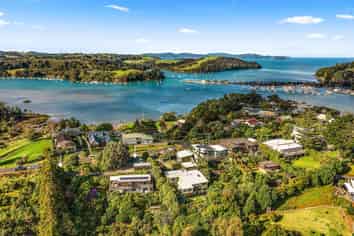 42 Green Road, Matakana