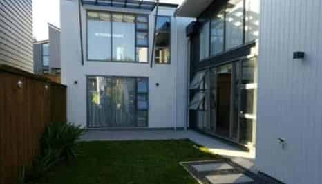 12A Liquidambar Drive, Hobsonville