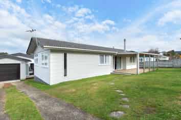 18 Collie Drive, Pukehangi