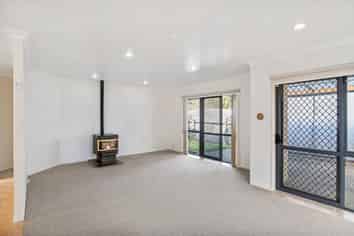 28a Alma Crescent, Papakura