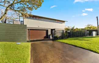 155 Arran Road, Browns Bay