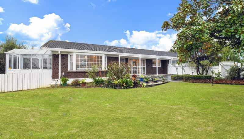 5 Majesty Place, Farm Cove