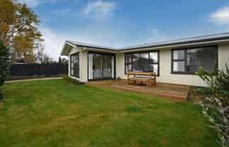 9 Chislehurst Place, Bryndwr