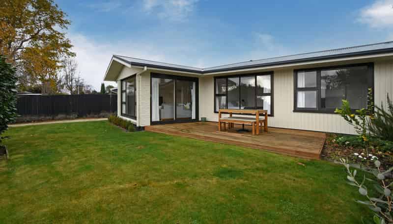 9 Chislehurst Place, Bryndwr