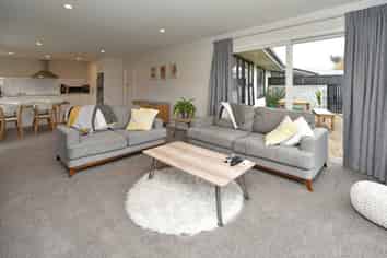 9 Chislehurst Place, Bryndwr