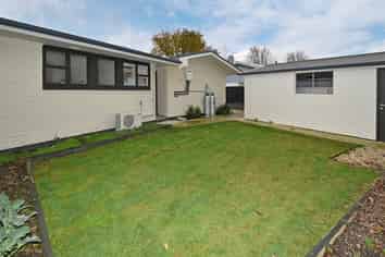 9 Chislehurst Place, Bryndwr