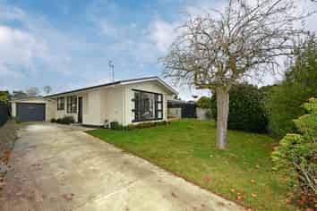 9 Chislehurst Place, Bryndwr