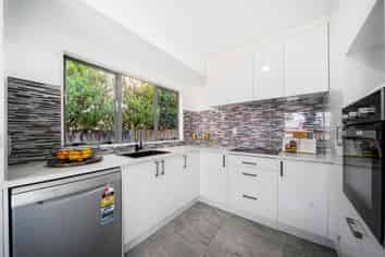 2/19 Oratu Place, Manurewa