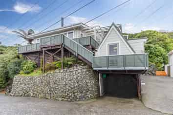 52 Baroda Street, Khandallah