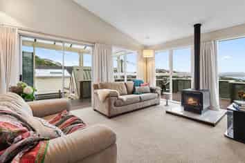 52 Baroda Street, Khandallah