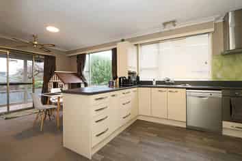 72 Melbourne Street, Windsor