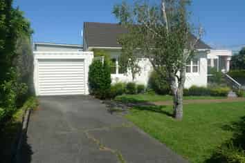 33A Dudley Road, Mission Bay