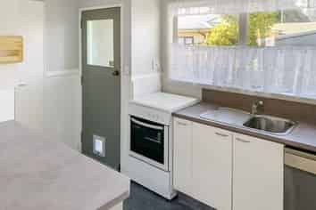 4b Neeve Road, Taradale