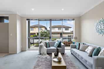 9 Manchester Drive, Flat Bush