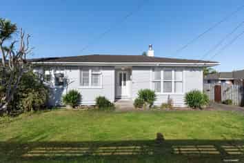 59 Arimu Road, Papakura