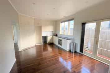 83A Victoria Street, Onehunga