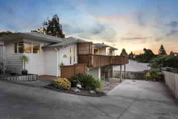 135B Glengarry Road, Glen Eden