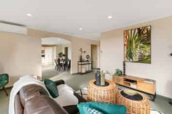 148 Langdale Avenue, Paraparaumu