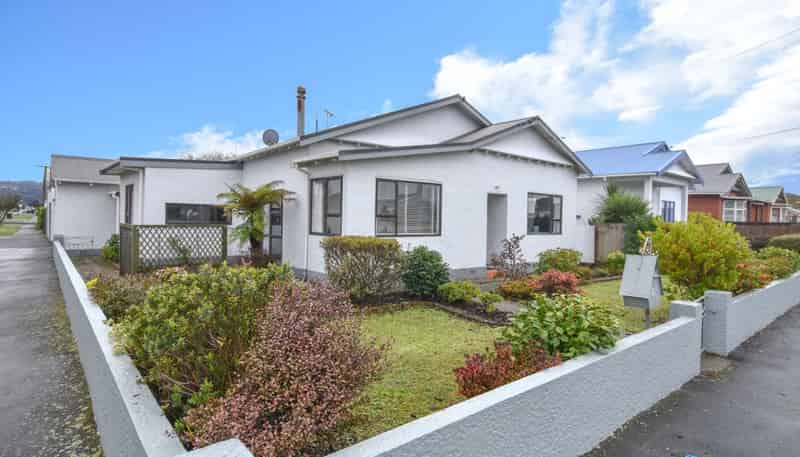 12 Larkworthy Street, 