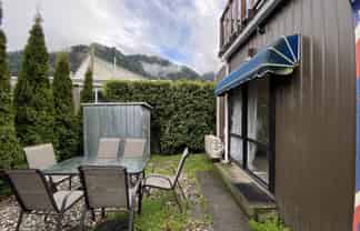 12345 Henry Street, Queenstown Central