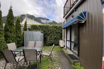 12345 Henry Street, Queenstown Central