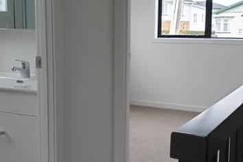 8 James Laurie Street, Henderson