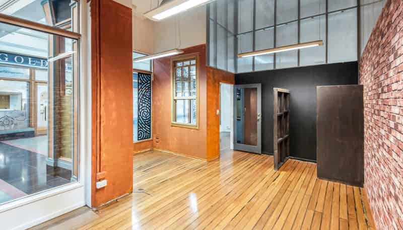 238 Karangahape Road, Grafton