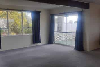 1116 Papamoa Beach Road, Papamoa