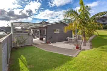 170 Vista Paku, Pauanui