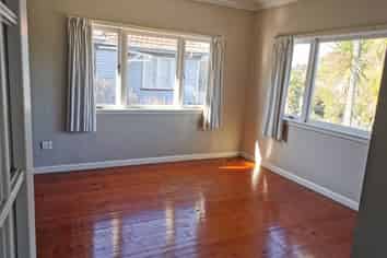 10 Leinster Street, New Windsor