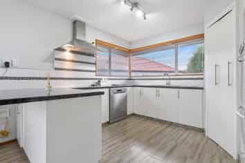 15 Algie Place, Avonhead