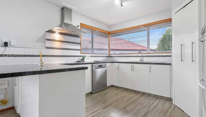 15 Algie Place, Avonhead