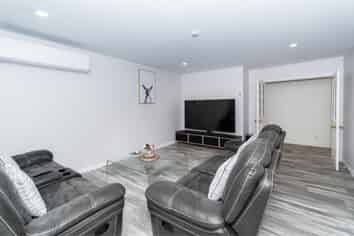 606 Madras Street, Saint Albans