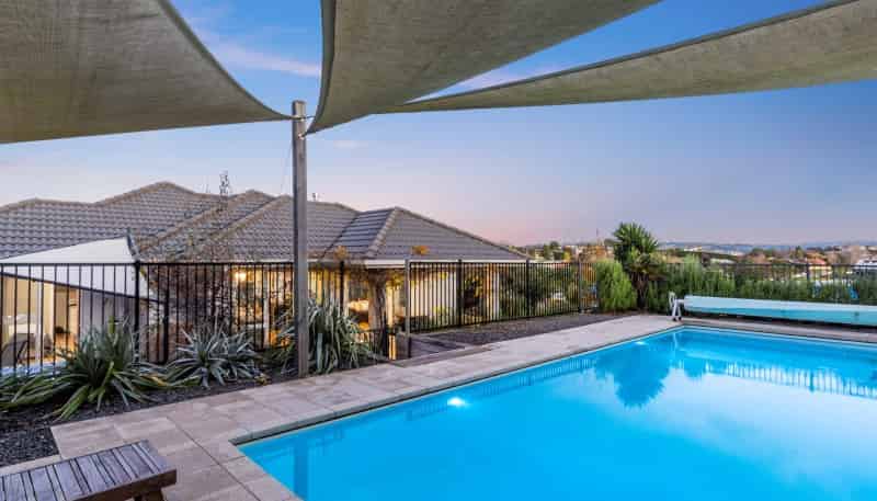 10 Tralee Street, Omokoroa