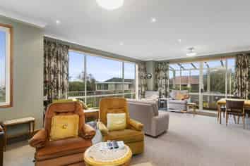 49A Highcliff Road, Andersons Bay