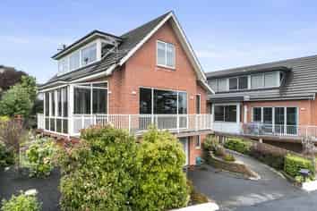 49A Highcliff Road, Andersons Bay