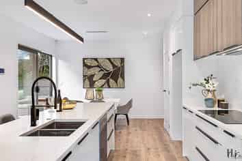 2/26 Garland Road, Greenlane