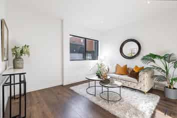 2/26 Garland Road, Greenlane