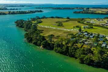 10 and 14 Mclarin Road, Glenbrook