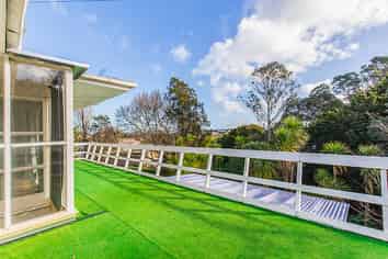 34A White Swan Road, Mount Roskill