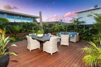 64 Caldera Drive, Long Bay