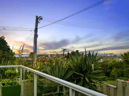 67 Seaview Road, Castor Bay