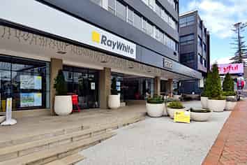 Parnell small office